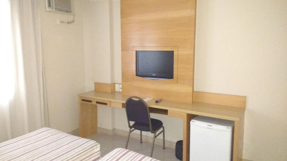 Hotel Atlantico Tower ริโอเดจาเนโร ภายนอก รูปภาพ A room at the hotel