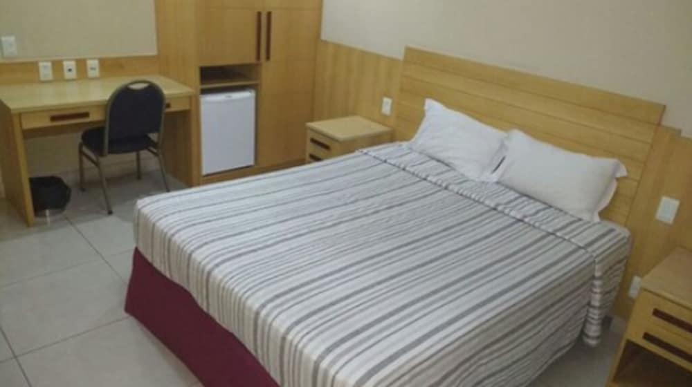 Hotel Atlantico Tower ริโอเดจาเนโร ภายนอก รูปภาพ A room at the hotel