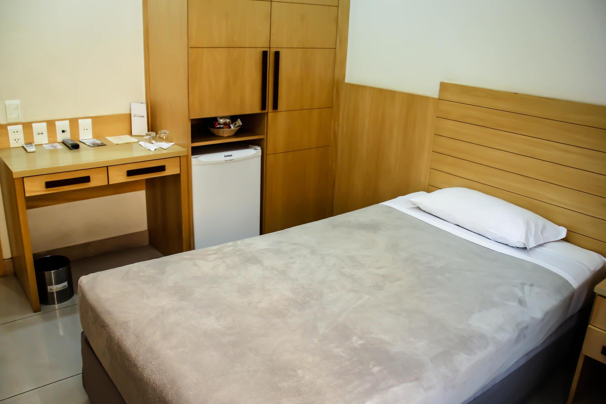 Hotel Atlantico Tower ริโอเดจาเนโร ภายนอก รูปภาพ A single room at the hotel