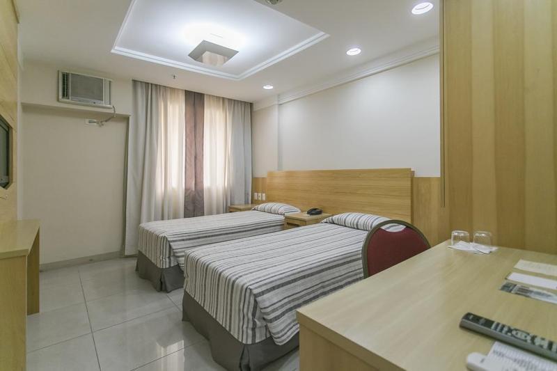 Hotel Atlantico Tower ริโอเดจาเนโร ภายนอก รูปภาพ Room in a hotel in Damascus, Syria